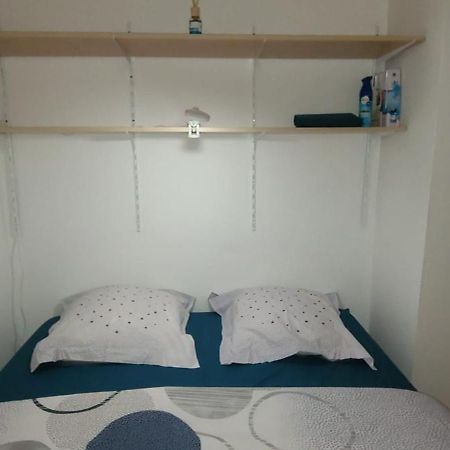 Apartmán Hebergement Basique Et Fonctionnel Bon Rapport Qualite Prix Nameche Exteriér fotografie