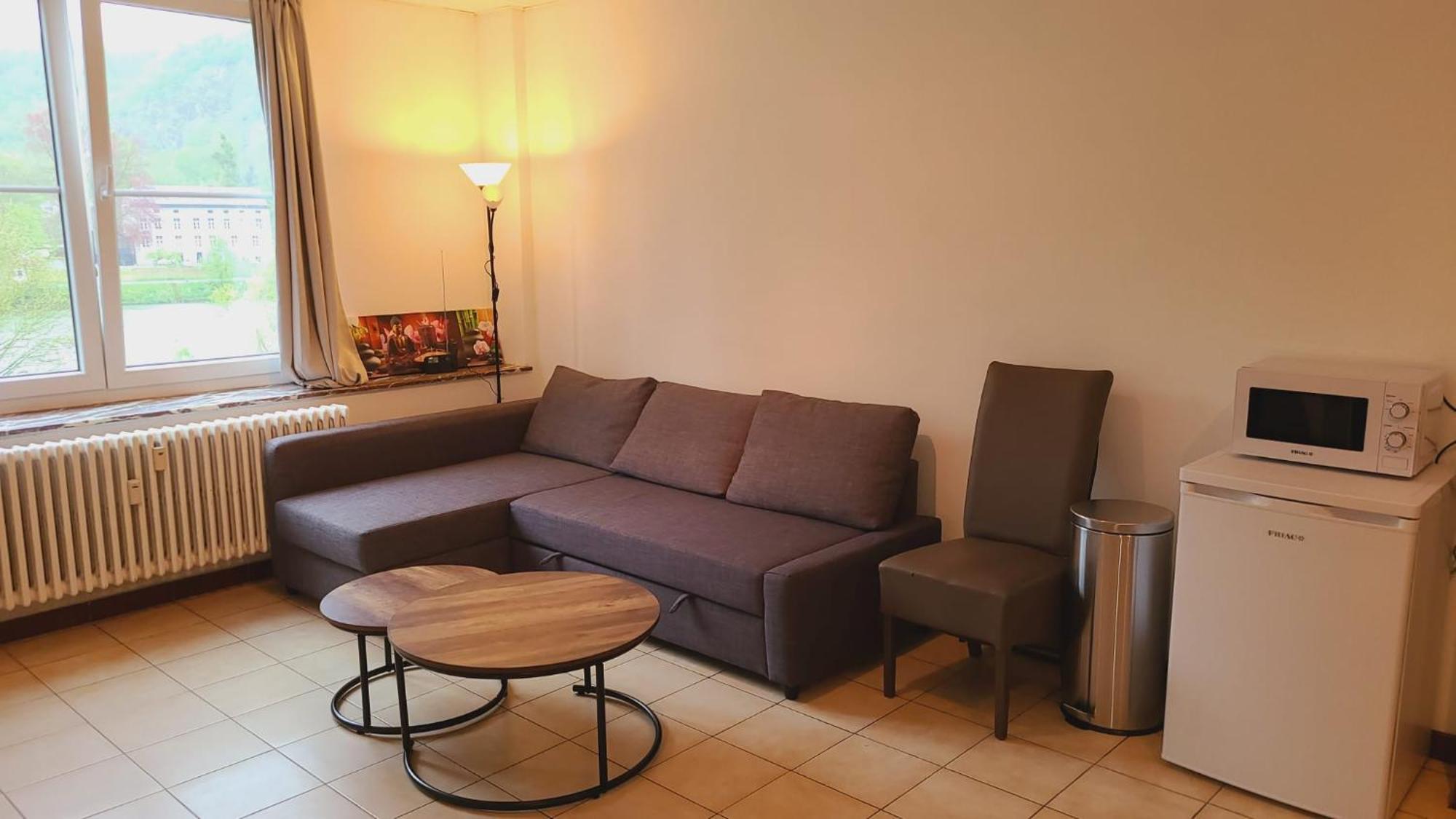 Apartmán Hebergement Basique Et Fonctionnel Bon Rapport Qualite Prix Nameche Exteriér fotografie